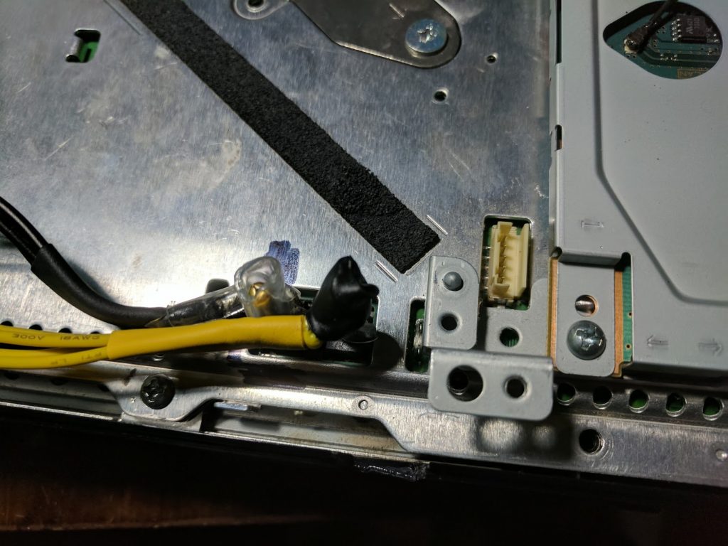 Powering a PS3 with a PC power supply William Quade