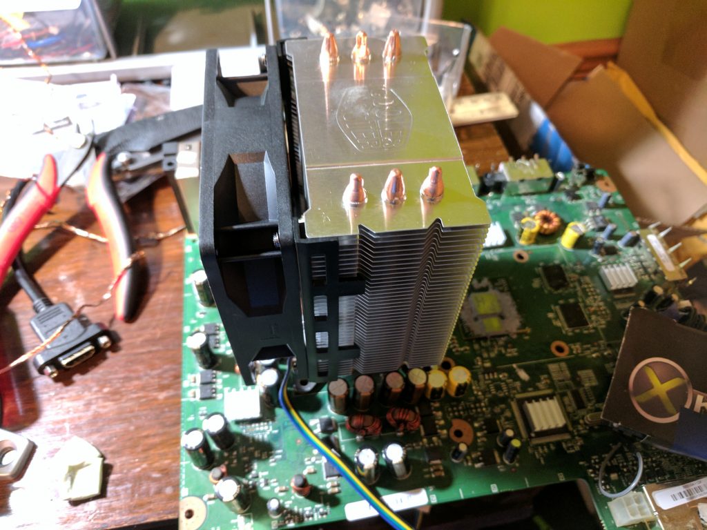 Installing a PC heatsink onto an Xbox 360 William Quade