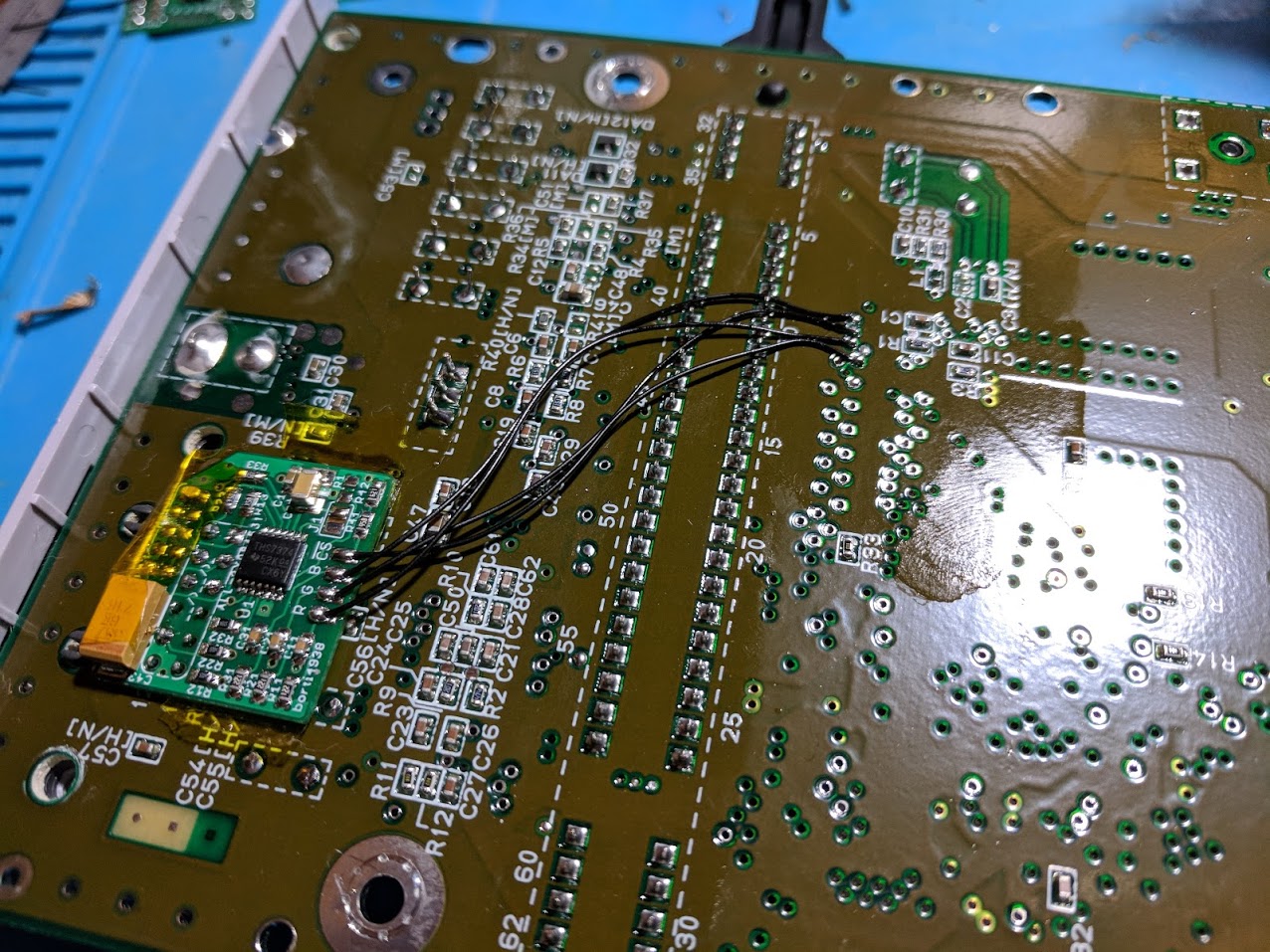 Adding an HDMI port to the PS2 fat - William Quade