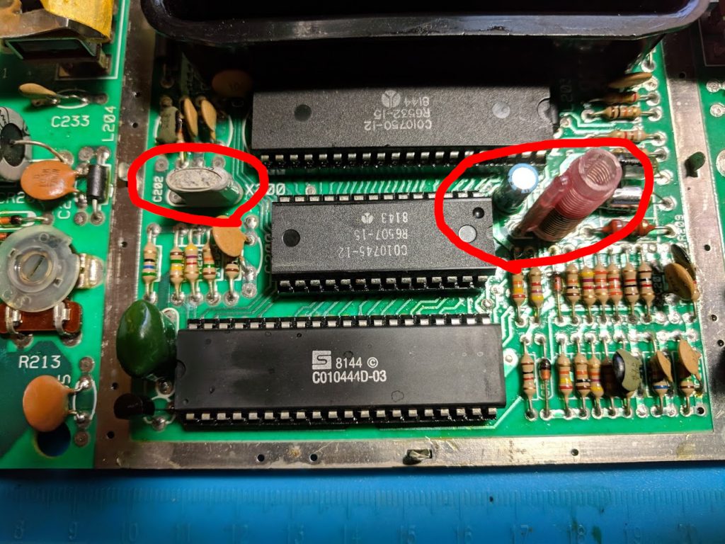 Atari 2600 PCB components