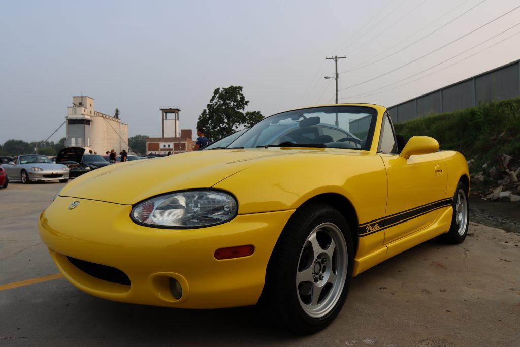 Fast & Hungry Miatas