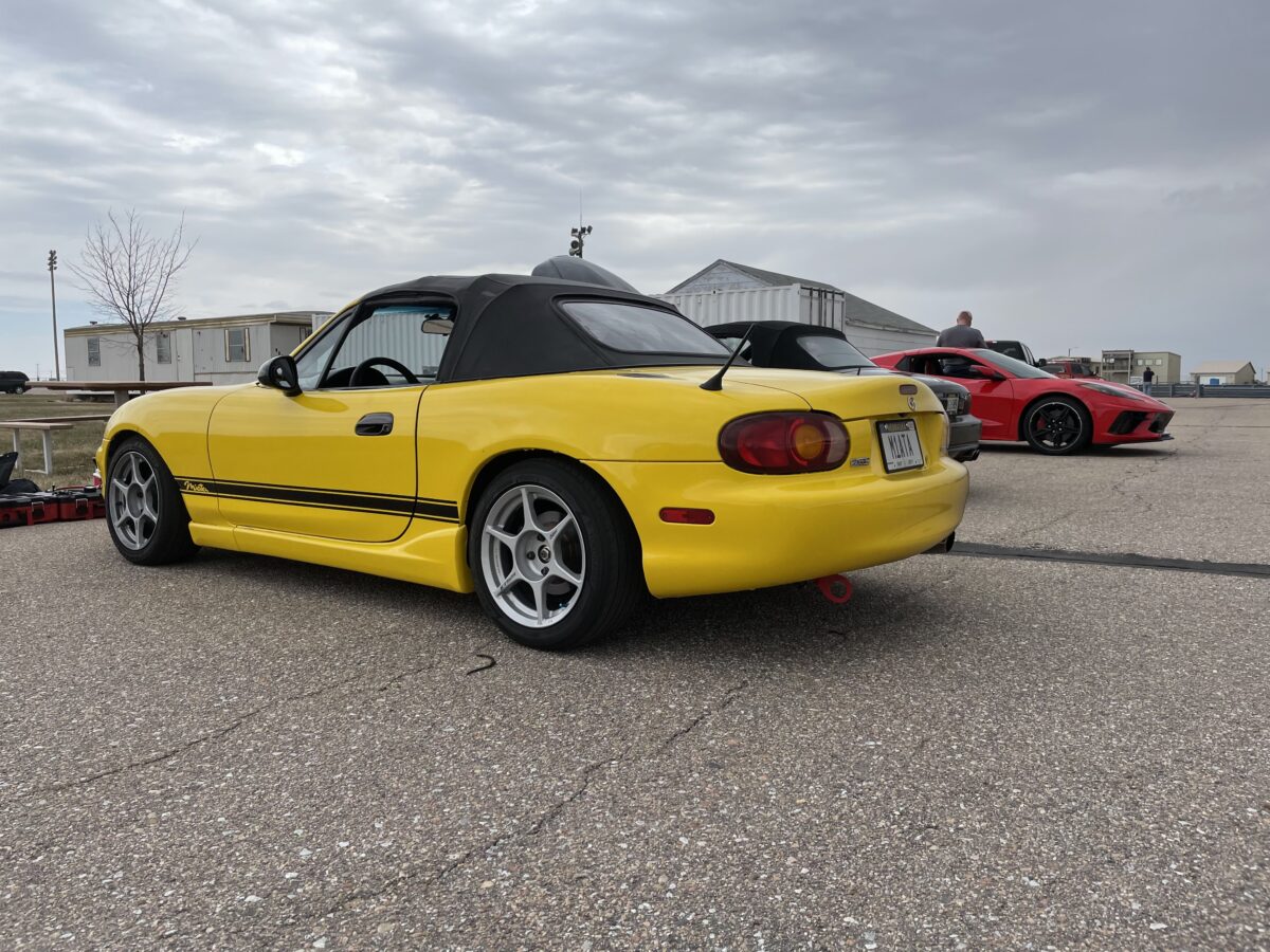 This Nb Miata Will Blow Your Mind (Seriously!) - fbiu5af