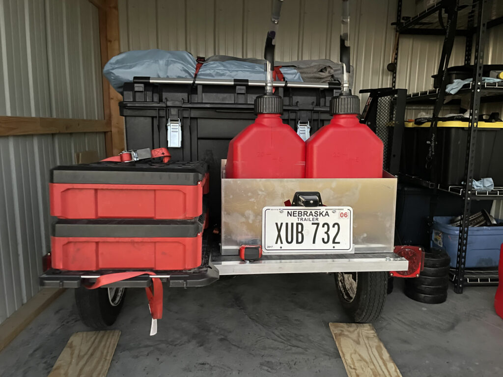 Tire trailer fuel storage